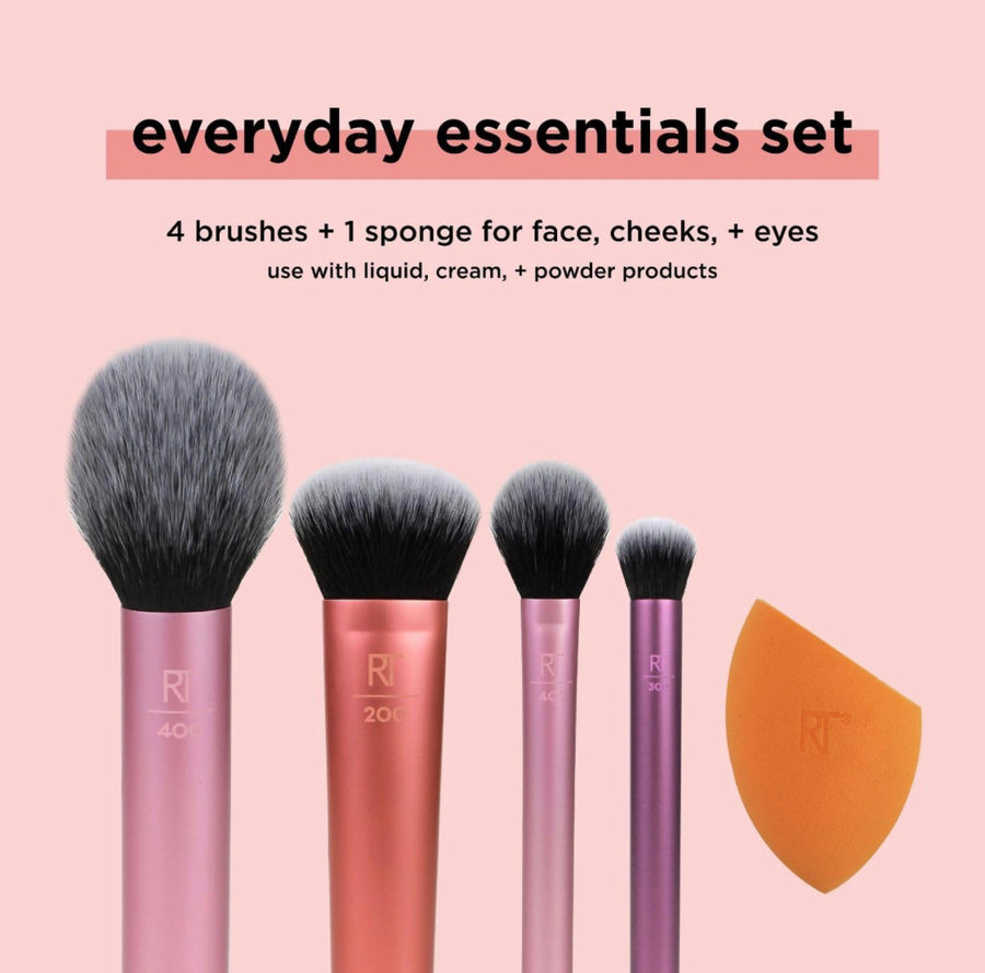 REAL TECHNIQUES, 5 Count (Pack of 1) Everyday Essentials Makeup Brush Complete Face Set (Miracle Complexion Sponge, Expert Face, Blush, Setting and Deluxe Crease Brushes)